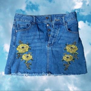 Floral Embroidered Mini Skirt